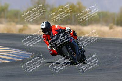 media/Mar-28-2022-Superbike Trackdays (Mon) [[b8603d0f67]]/Open Track Time/Turn 7/